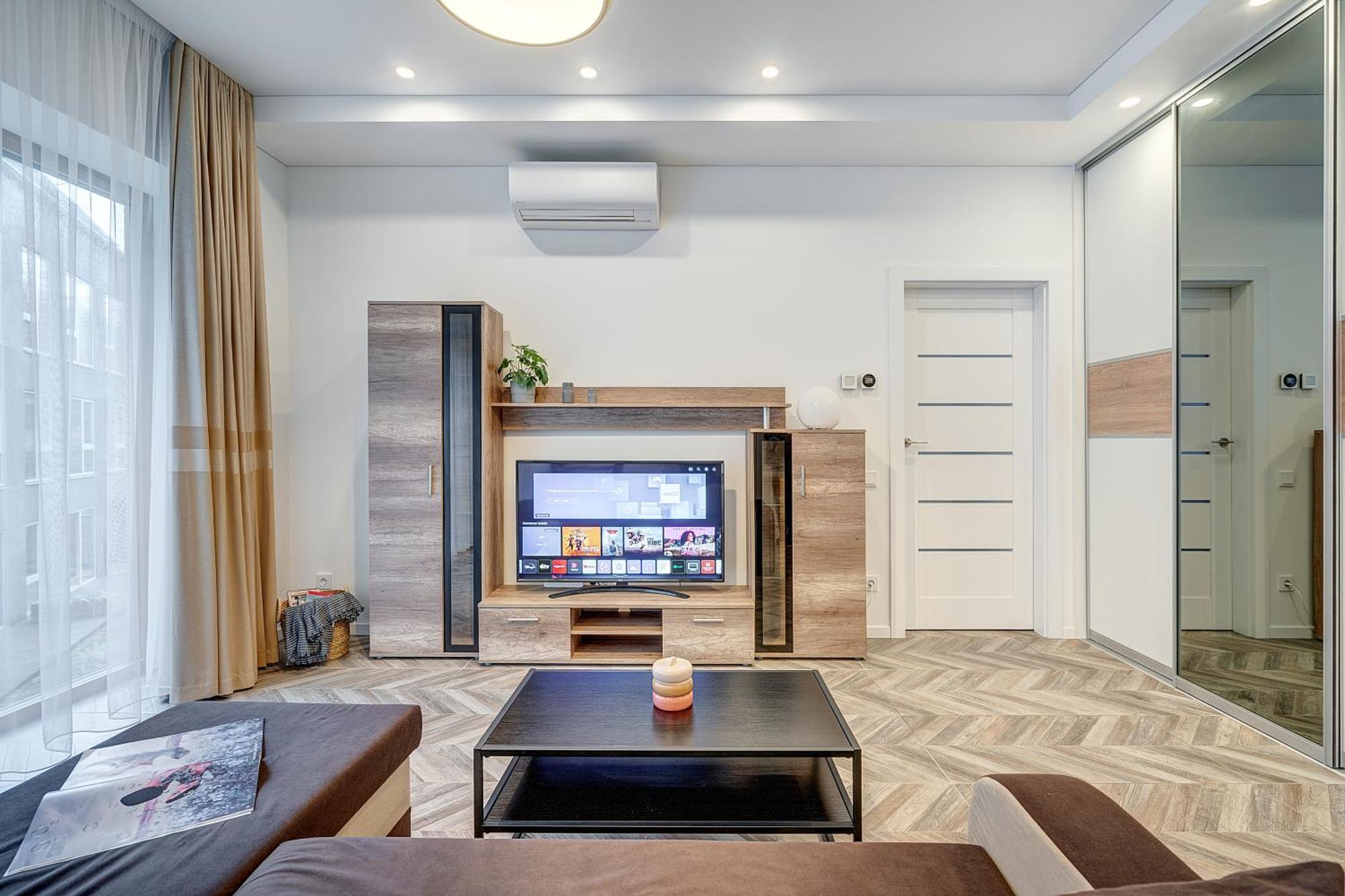 Апартаменты Cohost I New Basteja Life W-garage Prkg & Self Check-in *